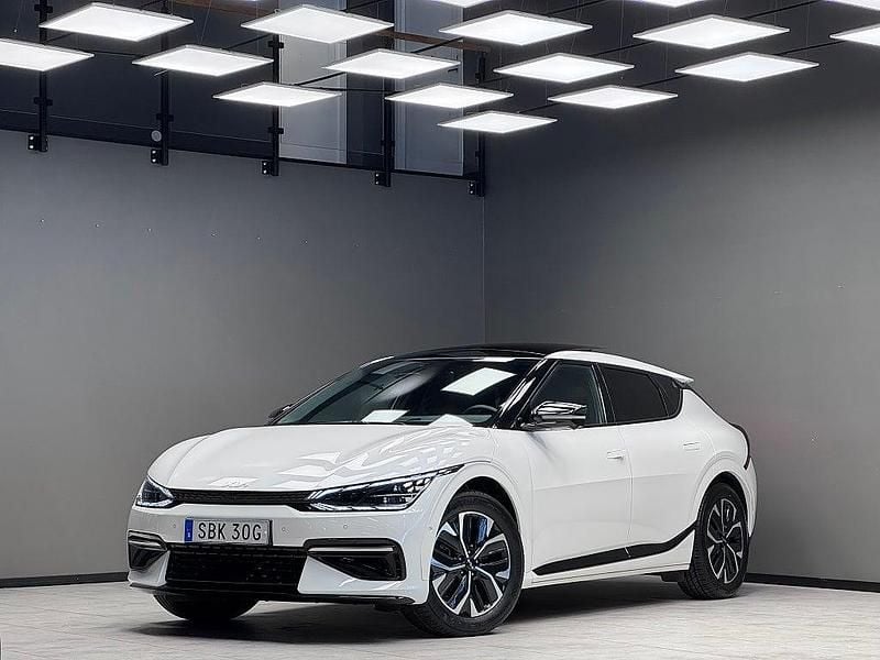 Begagnad Kia EV6 GT-Line 239 kW (325 HK) 2022 Vit SUV