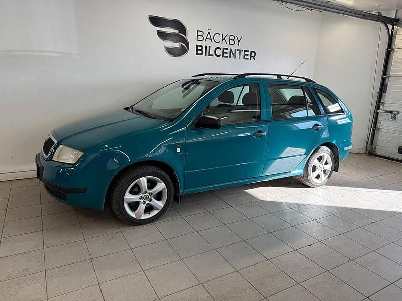 Begagnad Skoda Fabia 75 HK (55 kW) 2001 Grön Kombi