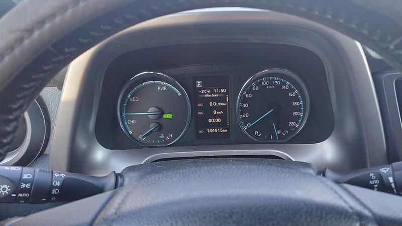 Begagnad Toyota RAV4 Hybrid 197 HK (144 kW) 2018 SUV