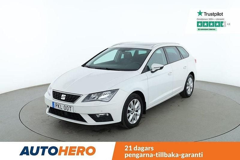 Vit Begagnad 2019 Seat Leon ST Style Kombi | 124 000 kr (Marknadspris) - Bild 1/4