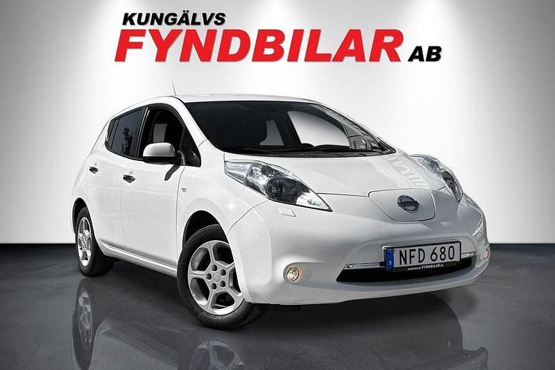Vit Begagnad 2016 Nissan Leaf Halvkombi | 108 900 kr (Lite dyr) - Bild 1/1