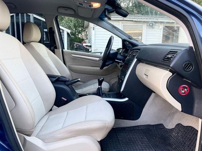 Begagnad Mercedes B170 116 HK (85 kW) 2009 Blå Minibuss