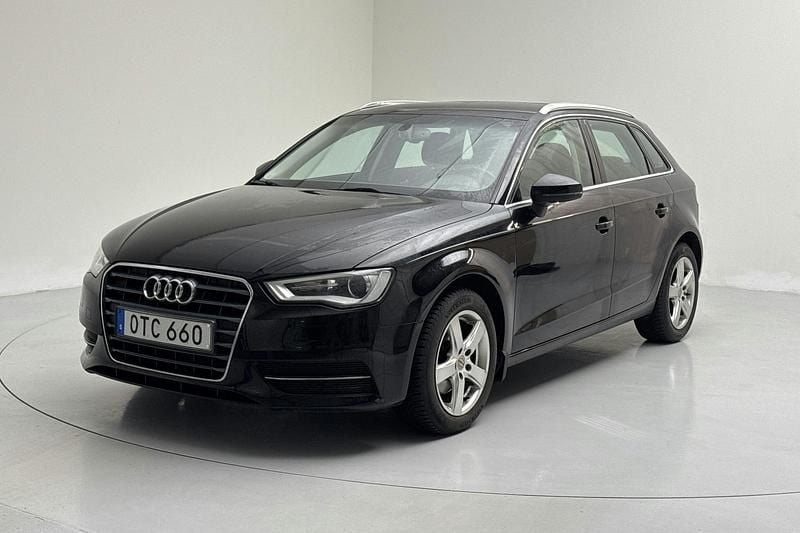 Svart Begagnad 2015 Audi A3 | 150 000 kr (Marknadspris) - Bild 1/4