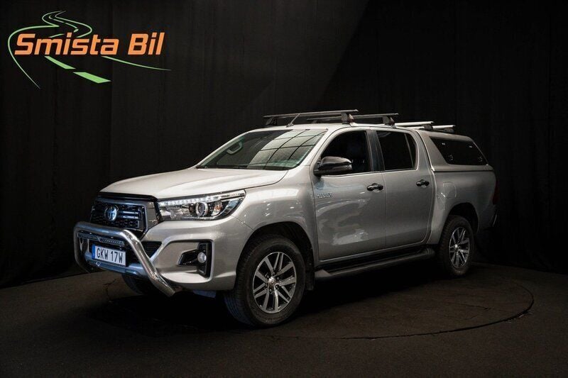 Silver Begagnad 2021 Toyota HiLux Pickup | 449 900 kr (Dyr) - Bild 1/4