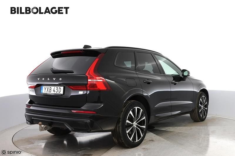 Begagnad Volvo XC60 Plus 350 HK (257 kW) 2023 Svart SUV