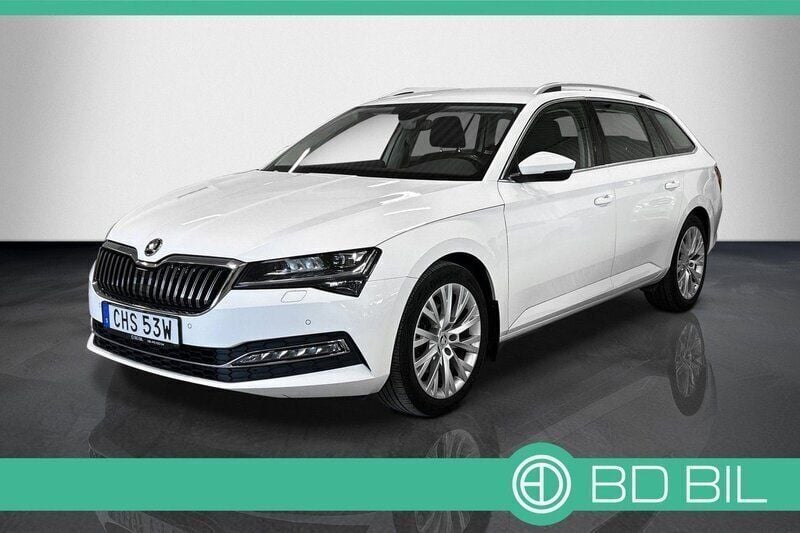 Vit Begagnad 2020 Skoda Superb Style Kombi | 247 600 kr (Bra pris) - Bild 1/3