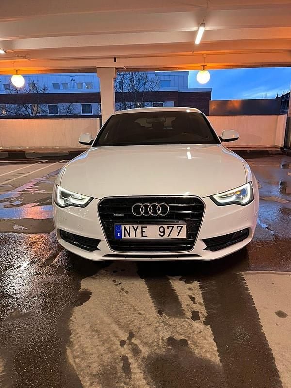 Begagnad Audi A5 Sportback 177 HK (130 kW) 2013 Halvkombi