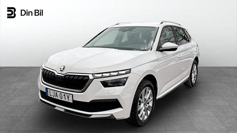 Candy white Begagnad 2023 Skoda Kamiq Adventure SUV | 249 900 kr (Marknadspris) - Bild 1/4