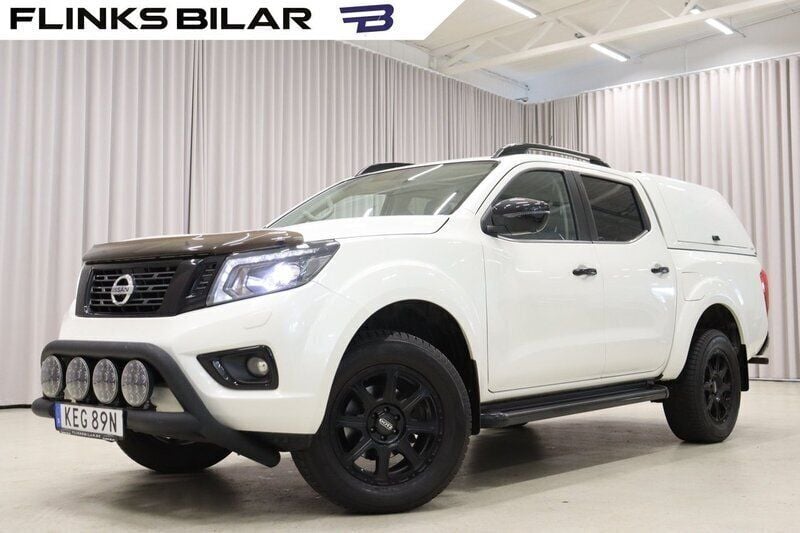 Vit Begagnad 2021 Nissan Navara Tekna Pickup | 354 900 kr (Dyr) - Bild 1/4