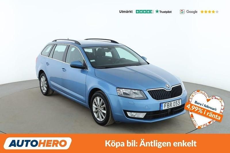Begagnad Skoda Octavia Ambition 112 HK (82 kW) 2016 Blå Kombi