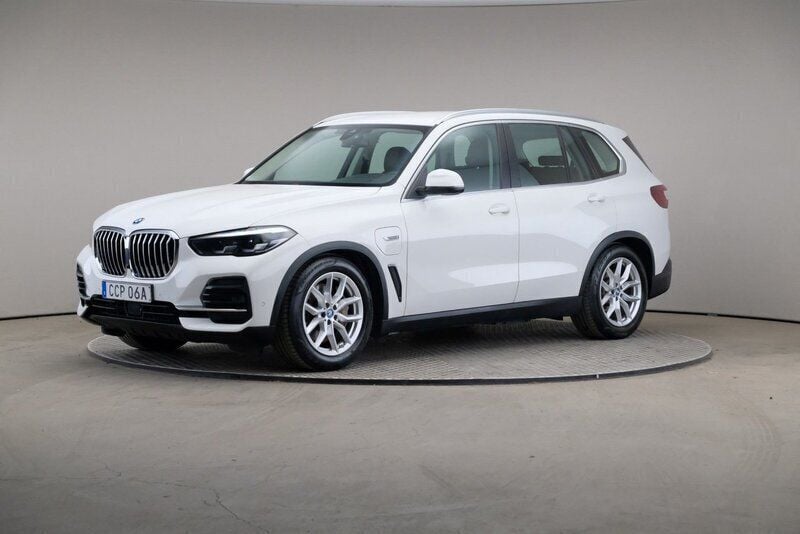Vit Begagnad 2021 BMW X5 SUV | 549 000 kr (Bra pris) - Bild 1/4