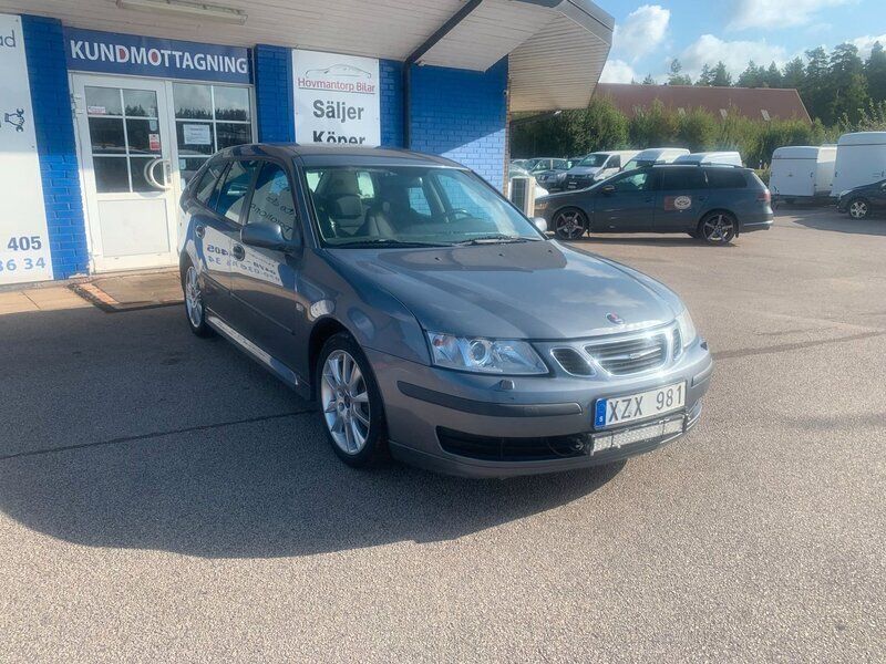 Grå Begagnad 2006 Saab 9-3 Linear Kombi | 21 900 kr (Dyr) - Bild 1/4