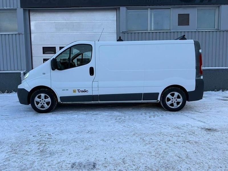 Vit Begagnad 2012 Renault Trafic Van | 59 900 kr (Marknadspris) - Bild 1/4