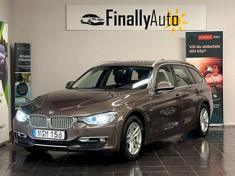 Brun Begagnad 2013 BMW 320 Kombi | 129 900 kr (Marknadspris) - Bild 1/4