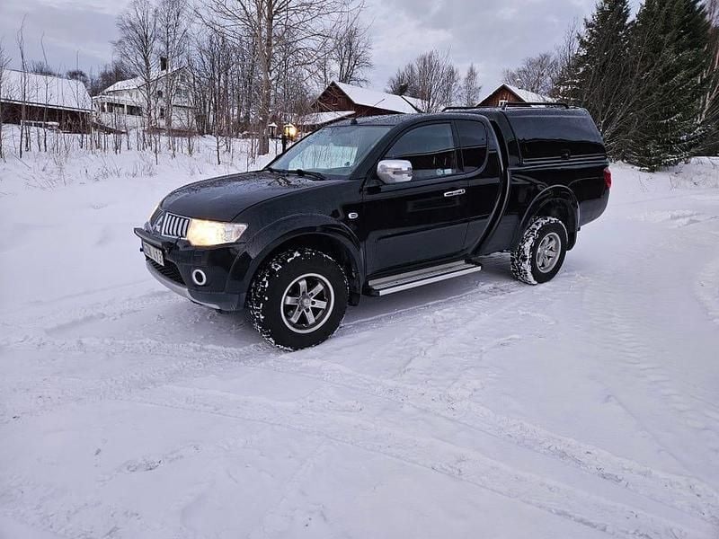 Begagnad 2013 Mitsubishi L200 Pickup | 98 000 kr (Bra pris) - Bild 1/4