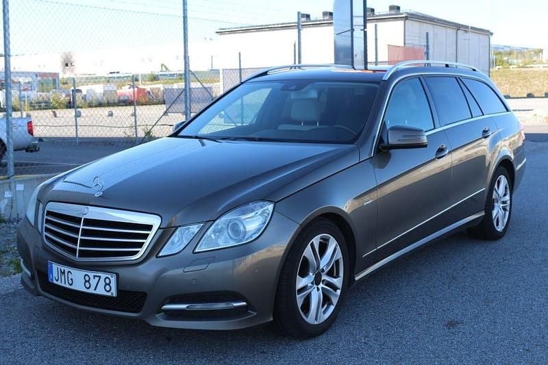 Begagnad 2011 Mercedes E220 Kombi | 69 000 kr (Marknadspris) - Bild 1/4