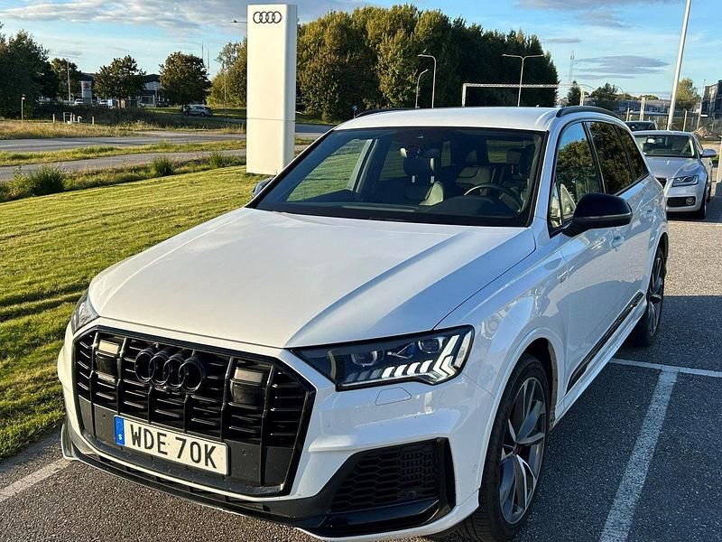 Vit Begagnad 2021 Audi Q7 S-Line SUV | 535 000 kr (Superpris) - Bild 1/4