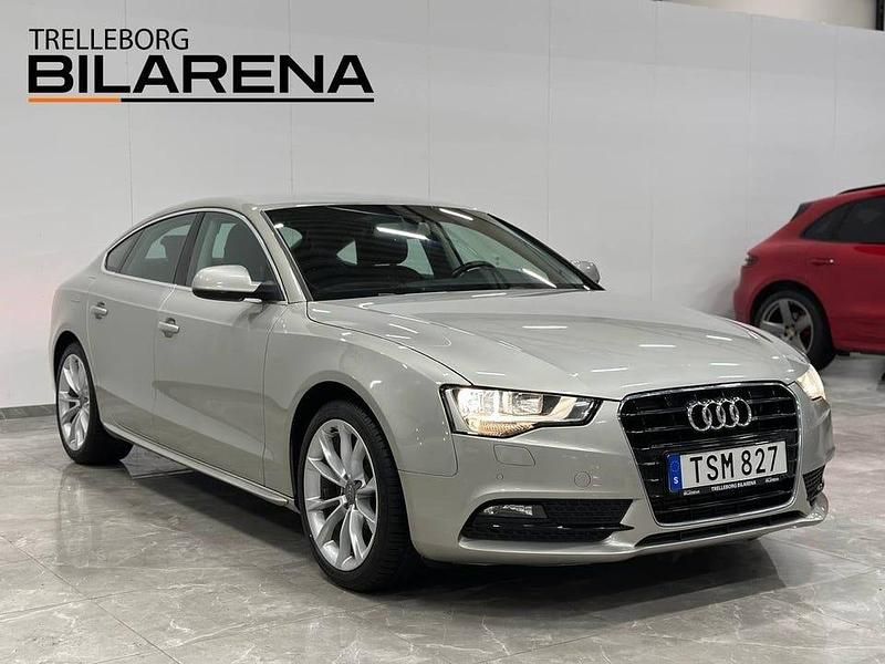 Begagnad Audi A5 Sportback Comfort 170 HK (125 kW) 2013 Silver Halvkombi