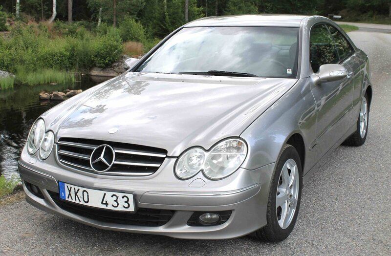 Silver Begagnad 2005 Mercedes CLK200 Avantgarde Sportkupé | 69 000 kr (Lite dyr) - Bild 1/3