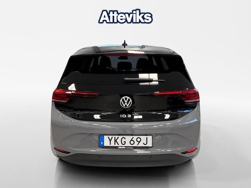 Begagnad VW ID.3 Pro Performance 152 kW (207 HK) 2023 Grå Halvkombi