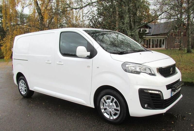 Vit Begagnad 2021 Peugeot Expert Van | 248 750 kr (Superpris) - Bild 1/4