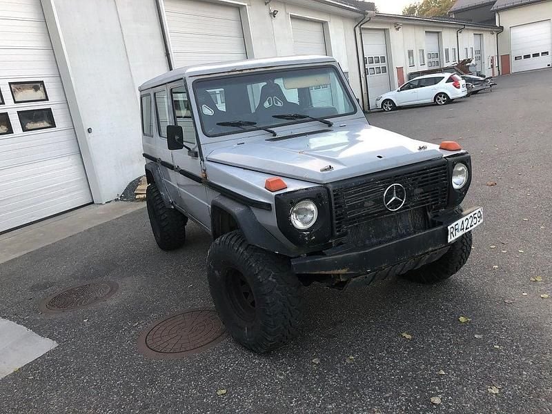 Begagnad 1984 Mercedes G300 SUV | 57 000 kr - Bild 1/4