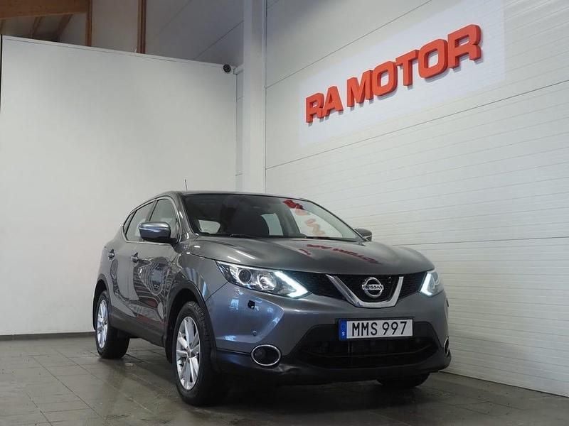 Begagnad Nissan Qashqai 131 HK (96 kW) 2014 Grå SUV