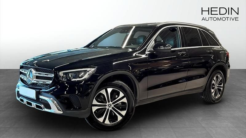 Begagnad Mercedes GLC300e 306 HK (225 kW) 2020 Svart Kombi