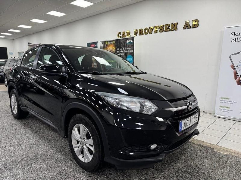 Svart Begagnad 2016 Honda HR-V SUV | 104 900 kr (Marknadspris) - Bild 1/4