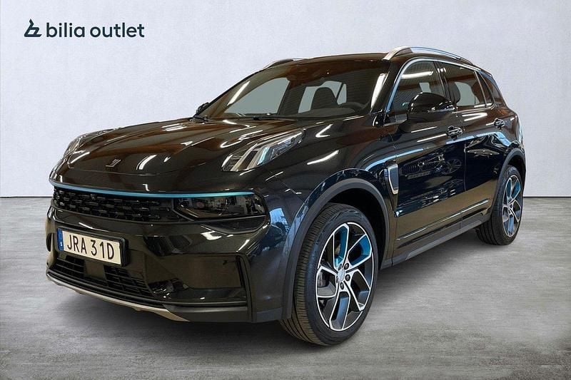 Svart Begagnad 2023 Lynk & Co 01 SUV | 309 900 kr - Bild 1/3