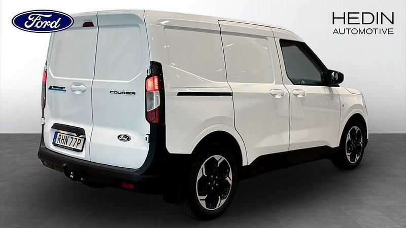 Ny Ford Courier 100 kW (136 HK) 2025 Vit Minibuss