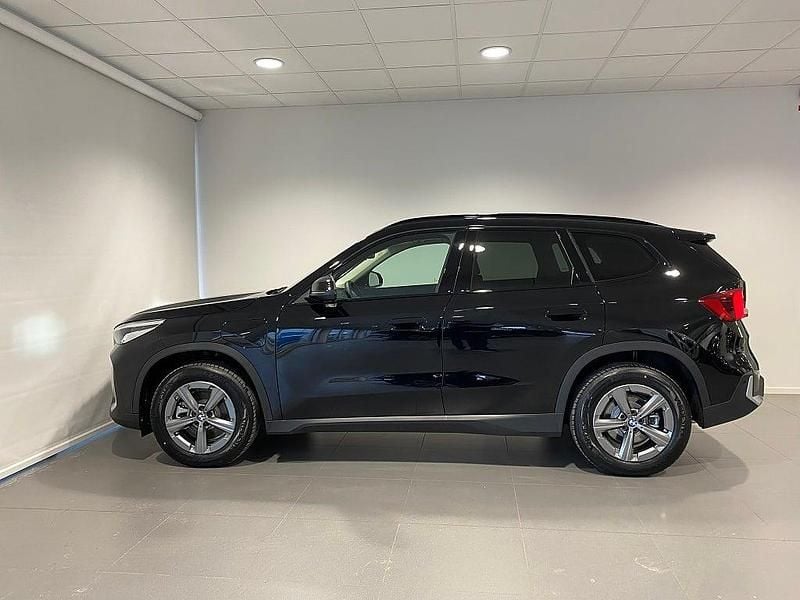 Ny BMW X1 2026 Svart SUV