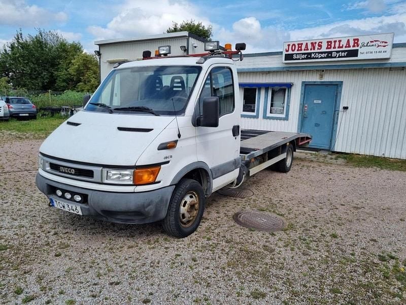 Vit Begagnad 2004 Iveco Daily Van | 64 900 kr - Bild 1/4