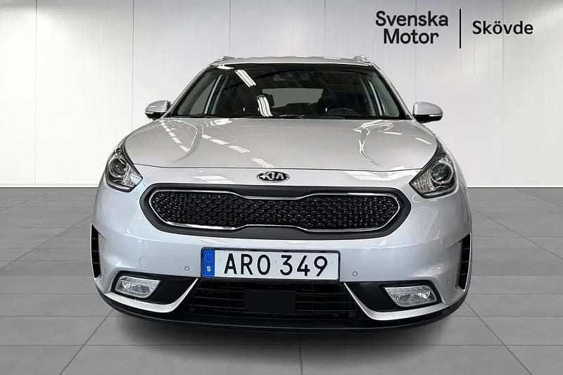 Begagnad Kia Niro Advance 143 HK (105 kW) 2019 Grå SUV