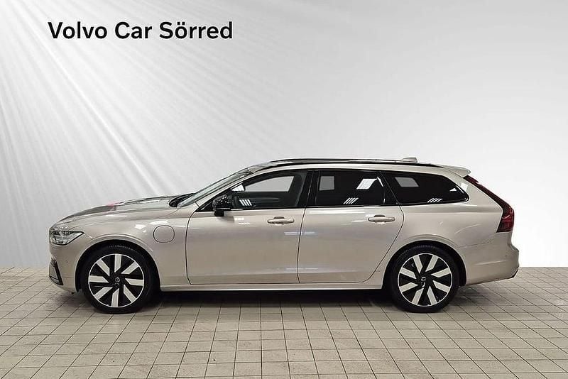 Begagnad Volvo V90 Plus 349 HK (256 kW) 2024 Grå Kombi