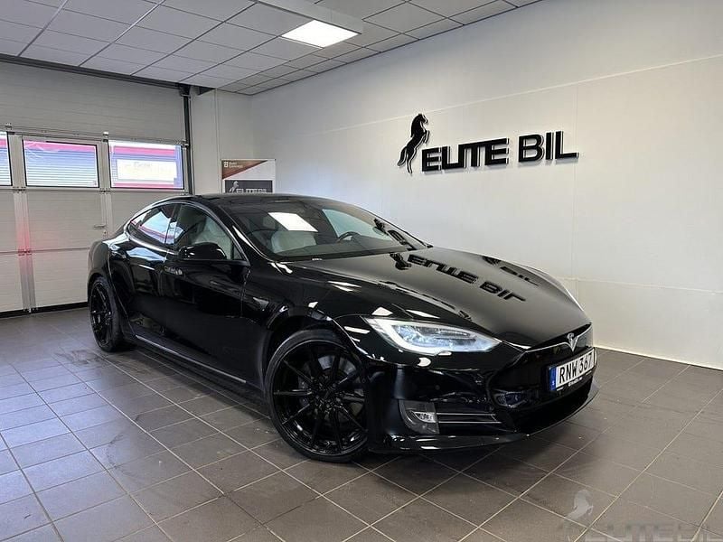 Begagnad Tesla Model S Long Range AWD 386 kW (525 HK) 2018 Svart Halvkombi