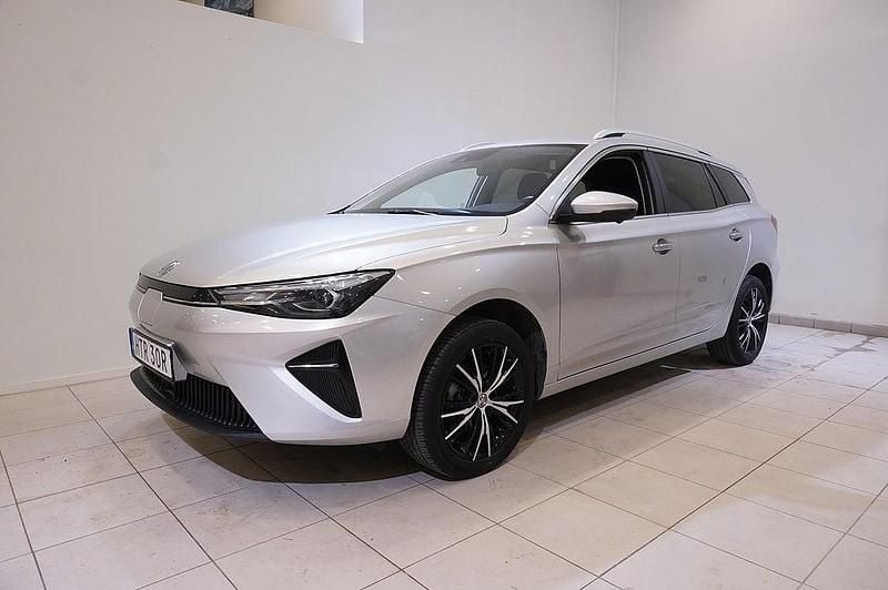 Begagnad MG MG5 EV Luxury 2022 Grå Kombi