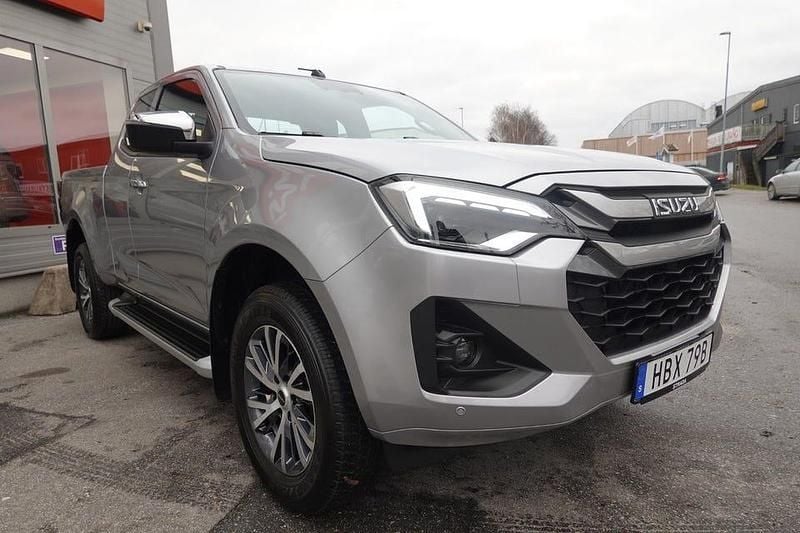 Begagnad Isuzu D-Max 163 HK (119 kW) 2024 Grå Pickup