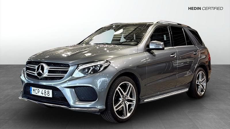 Grå (grey) Begagnad 2018 Mercedes GLE350 AMG line SUV | 379 900 kr (Lite dyr) - Bild 1/4