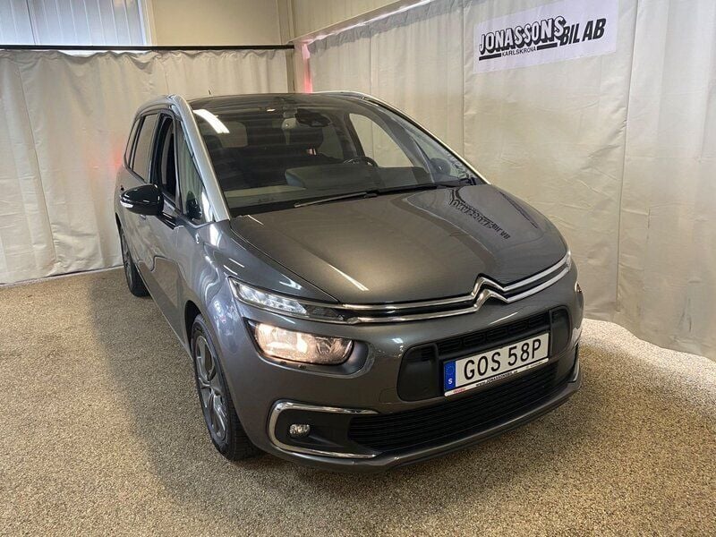 Grå Begagnad 2022 Citroën C4 SpaceTourer Shine Minibuss | 299 900 kr - Bild 1/4