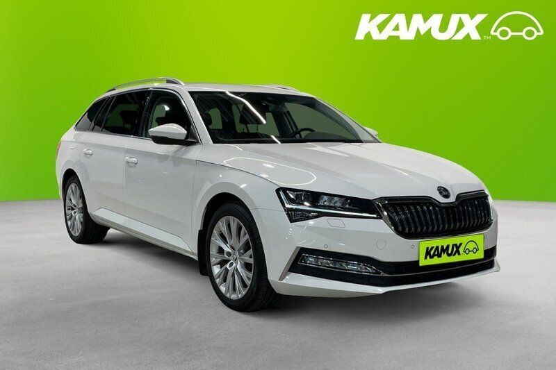 Vit Begagnad 2020 Skoda Superb Kombi | 274 800 kr (Bra pris) - Bild 1/4