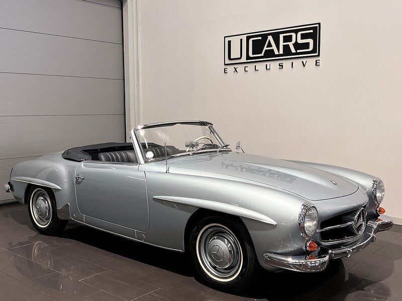 Ljusgrå Begagnad 1960 Mercedes 190 Cab | 2 495 000 kr - Bild 1/4
