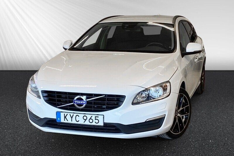 Vit Begagnad 2015 Volvo V60 Kinetic Kombi | 154 400 kr (Marknadspris) - Bild 1/4