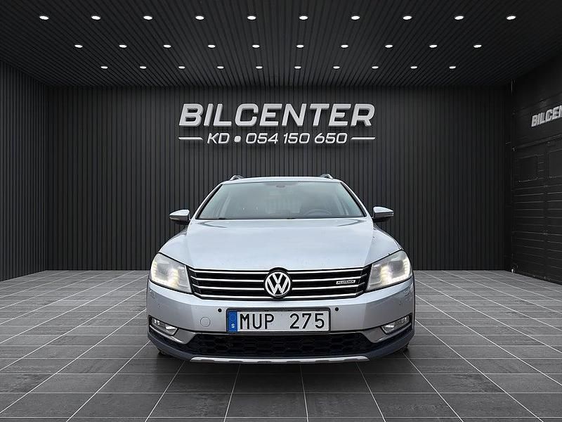 Begagnad VW Passat 170 HK (125 kW) 2012 Silver Kombi