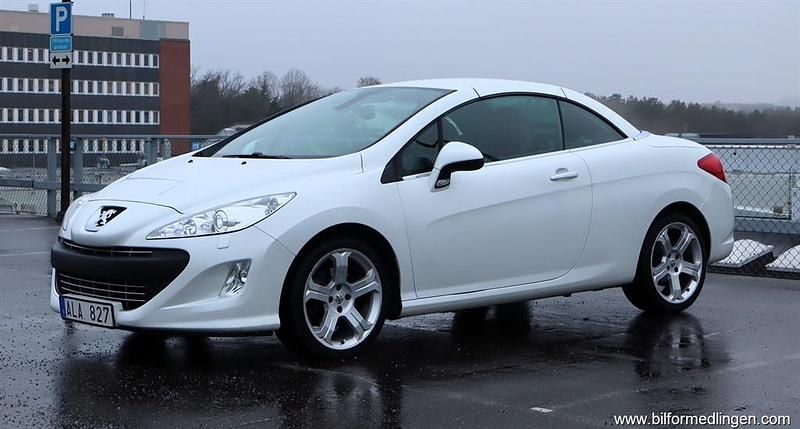 Begagnad Peugeot 308 2010 Vit