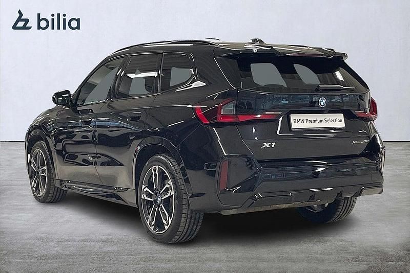 Begagnad BMW X1 M Sport 150 HK (110 kW) 2025 Svart SUV