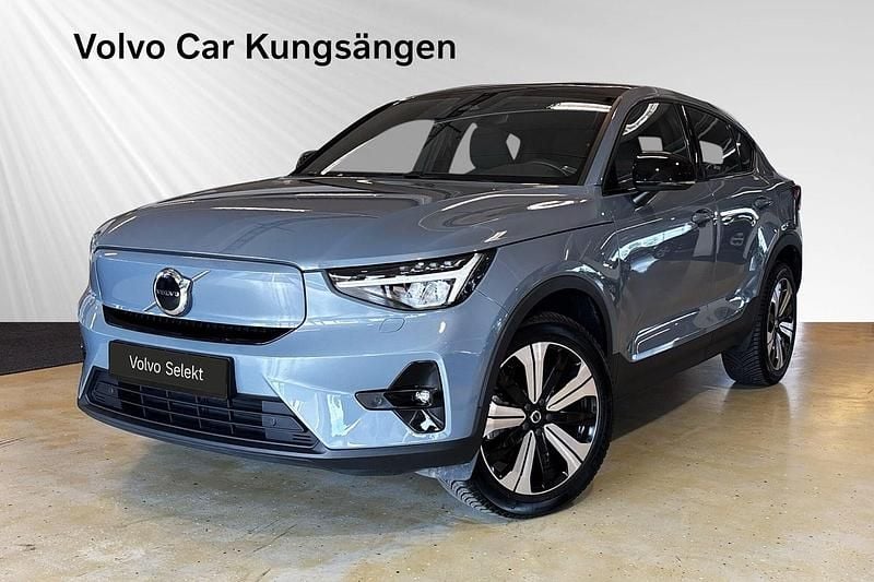 Grå Begagnad 2022 Volvo EC40 Single Motor SUV | 349 900 kr (Superpris) - Bild 1/4
