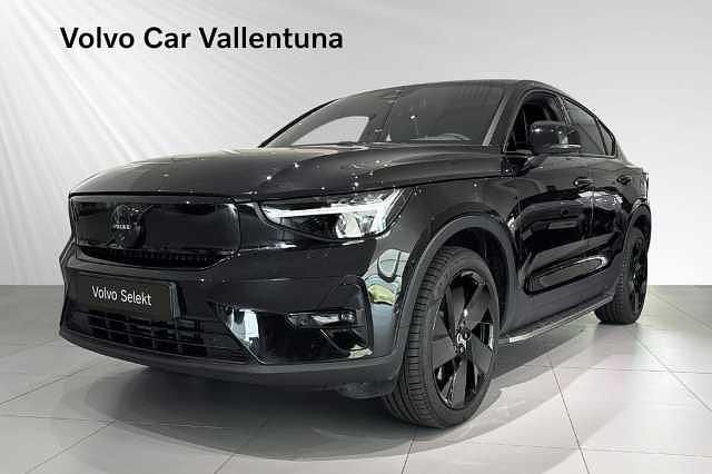 Svart Begagnad 2025 Volvo EC40 Single Motor Extended Range SUV | 559 900 kr - Bild 1/4