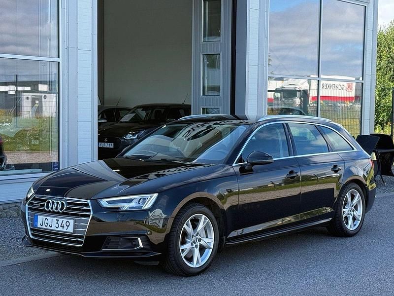 Svart Begagnad 2018 Audi A4 Sport Kombi | 149 800 kr (Superpris) - Bild 1/4