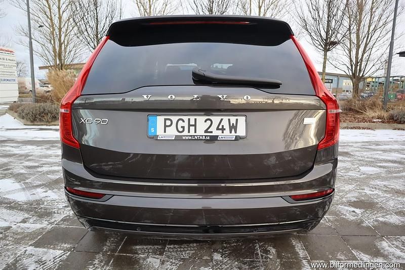 Begagnad Volvo XC90 Ultimate 310 HK (228 kW) 2023 Grå SUV